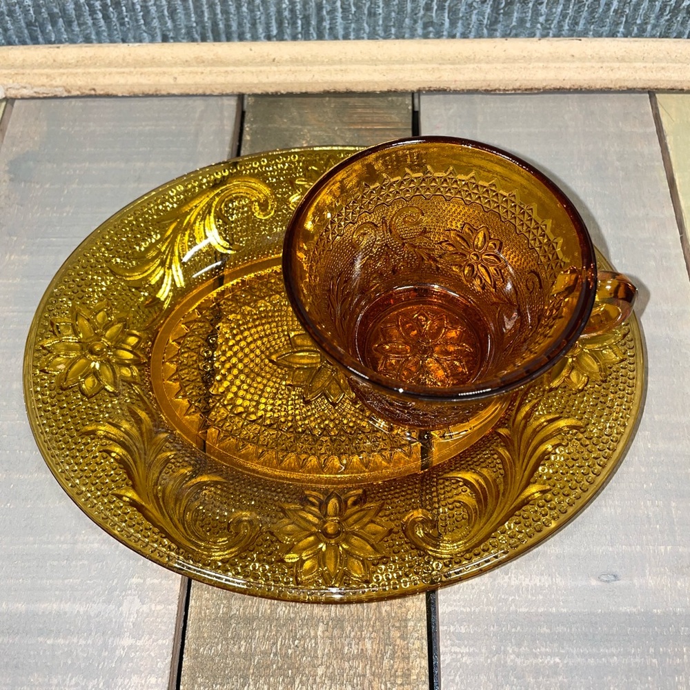 Vintage Tiara Indiana Glass Amber‎ Snack Amber Glass Set Plate & Cup